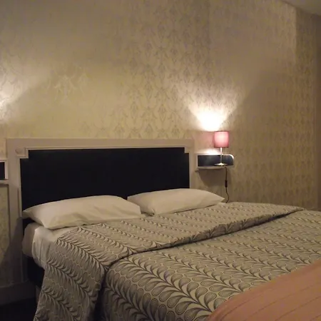 Hotel Mondial