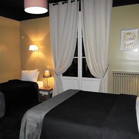 Hotel Mondial 2*