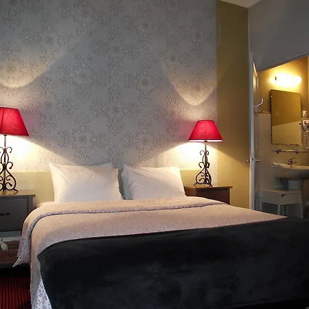 Hotel Mondial Tours