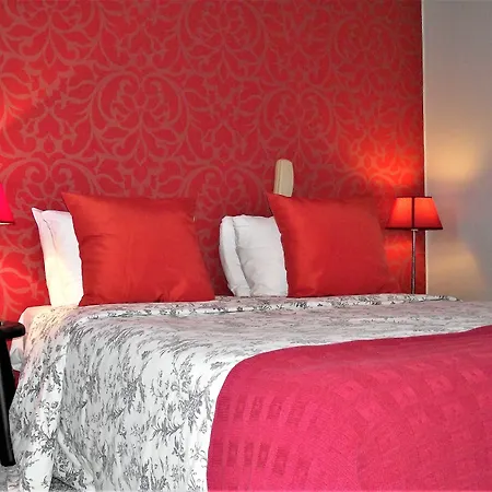 Mondial Hotel 2*